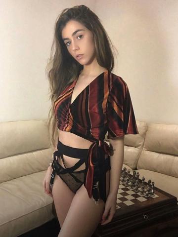 Камилла фото 2